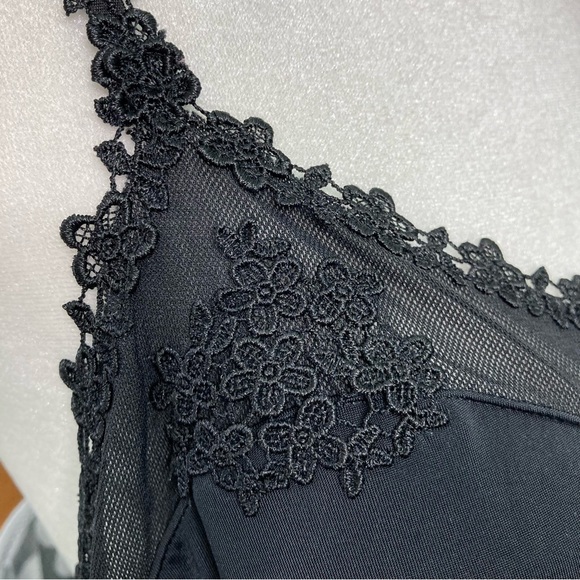 Soma Intimates Chemise Black with White Hearts Lace Mesh Details (Size L) - Picture 5 of 16